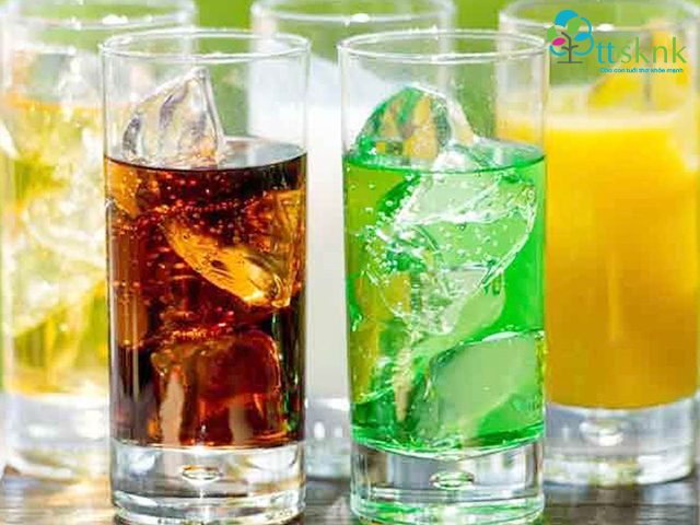 thực phẩm không nên cho trẻ bị sởi 3