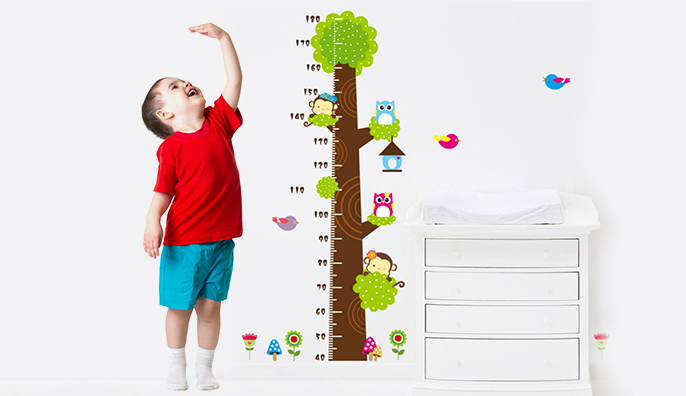 Đối với trẻ em, canxi giúp trẻ phát triển đầy đủ về chiều cao và trí tuệ.